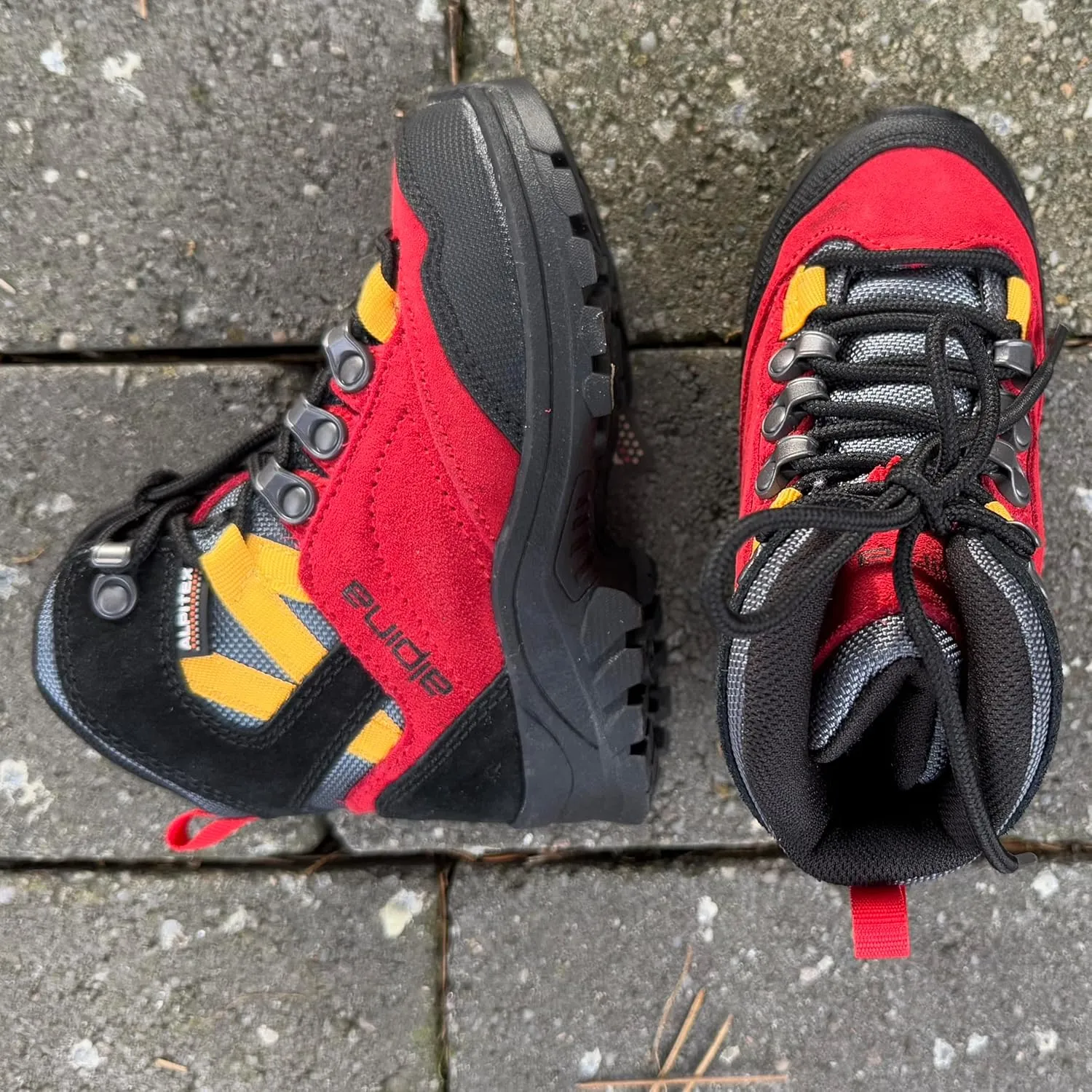 Alpina Kids Waterproof Hiking Boots - Durable Full Leather Lightweight Breathable Slip Resistant