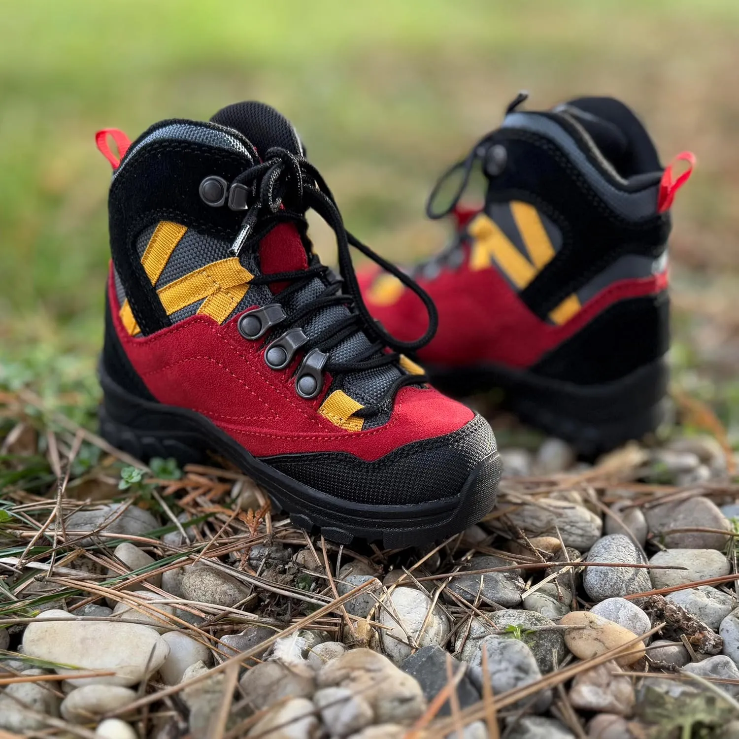 Alpina Kids Waterproof Hiking Boots - Durable Full Leather Lightweight Breathable Slip Resistant