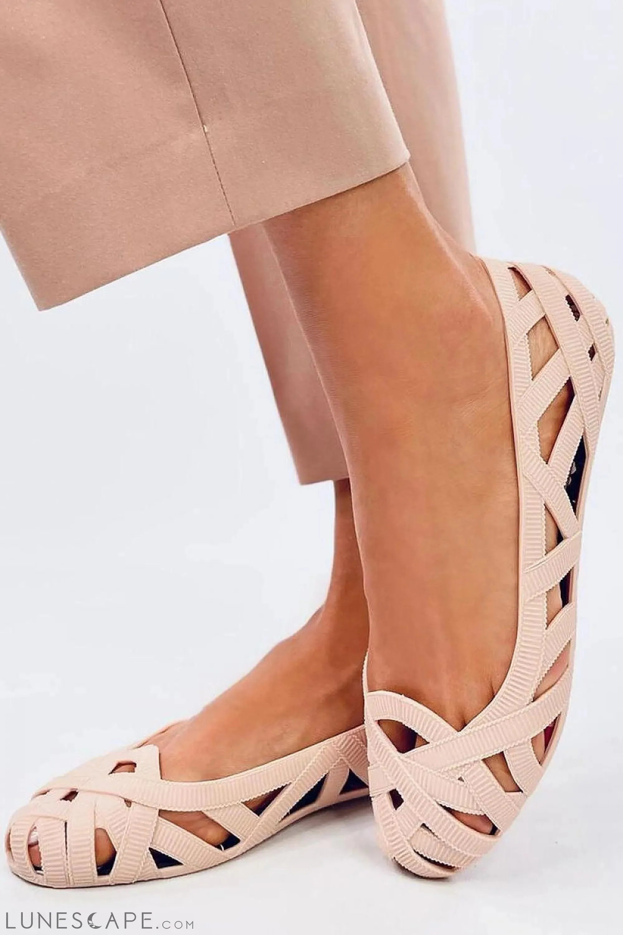 Beige Caged Jelly Women's Flats with Sculpted Cutouts