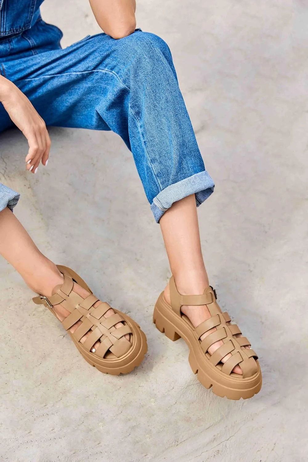 Coutgo Womens Platform Chunky Heels Sandals Gladiator Ankle Strap Heels Lug Sole Summer Fisherman Y2K Shoes