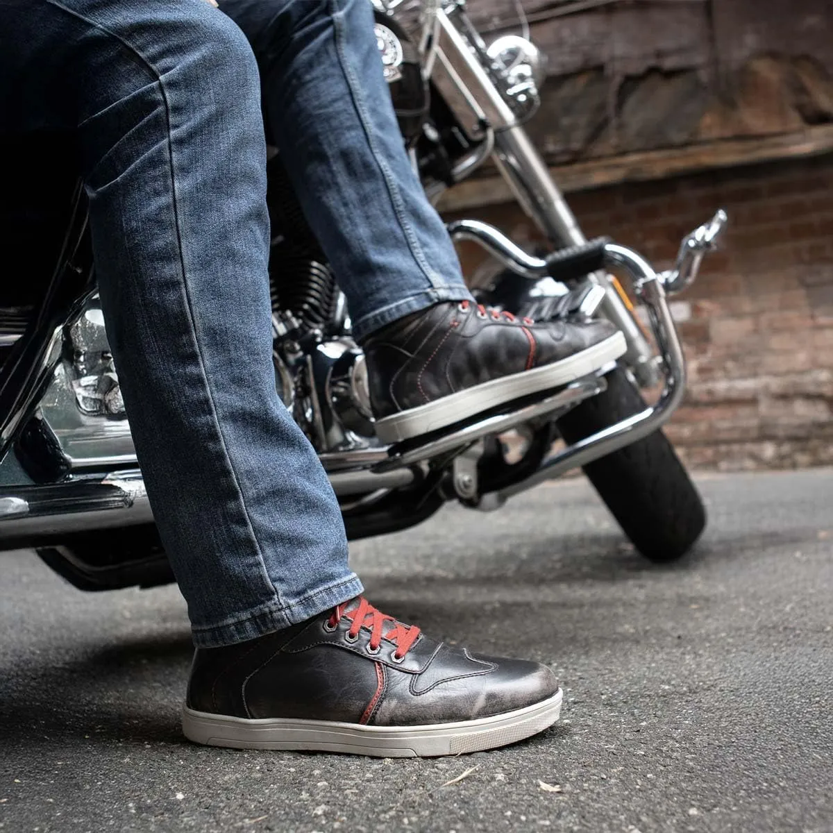 Milwaukee Leather MBM9103 Men's Vintage Leather Brown w/Red Laces High-Top Reinforced Street Riding Casual Shoes - 7.5