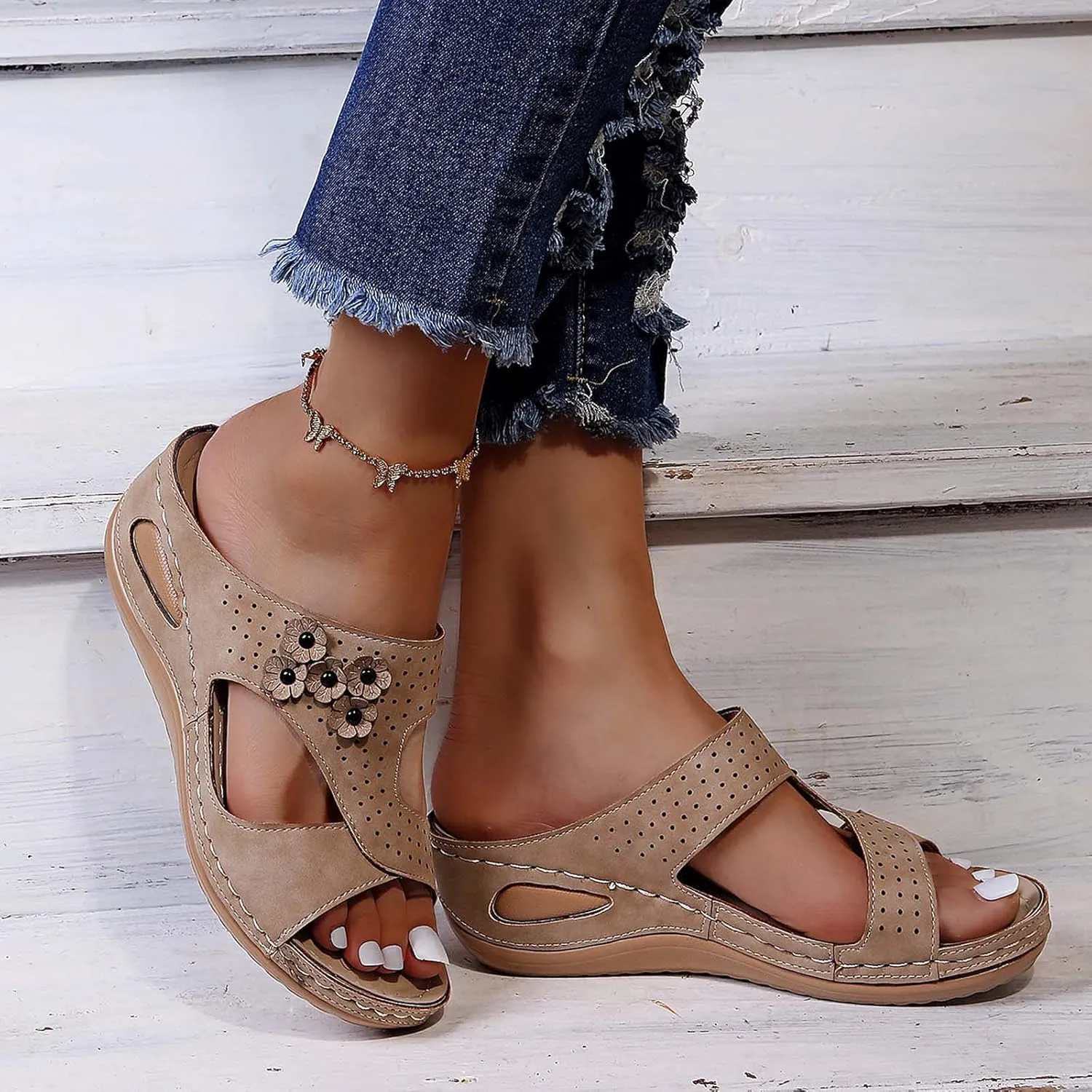 oiangi Sandals with Arch Support Fashion Flower Hollow Open Toe Wedge Sandals Summer Comfortable Casual Shoes